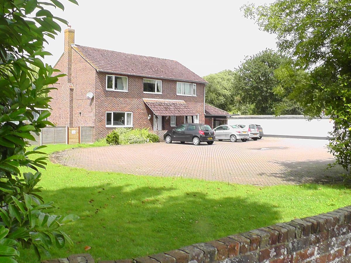 Willowbrook Riding Centre Chichester Exterior photo